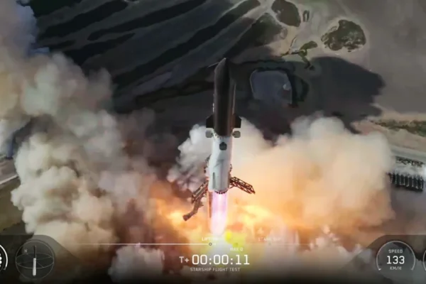 SpaceX Achieves Historic Milestones with Starship Flight 13: First Operational Payload Deployment and Intact Ocean Splashdown