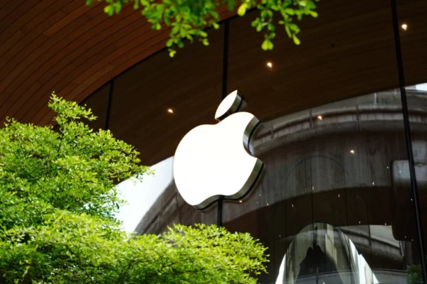 Apple’s Audio Intelligence: A New Frontier in Wearable Privacy and Computational Power